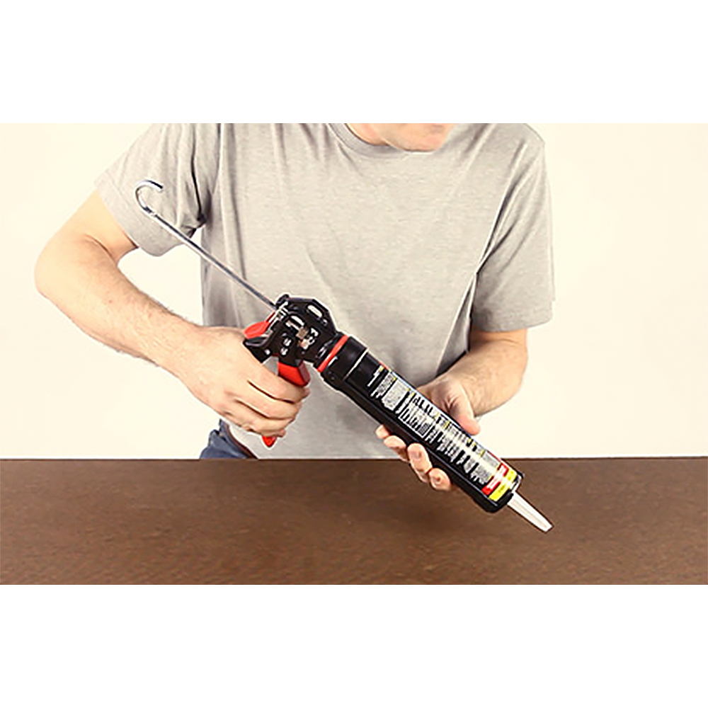 Red Devil 9-Inch Extreme Duty Caulk Gun from GME Supply